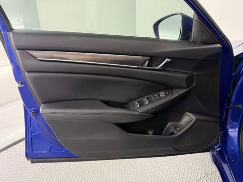 Used 2020 Honda Accord Sport image 39