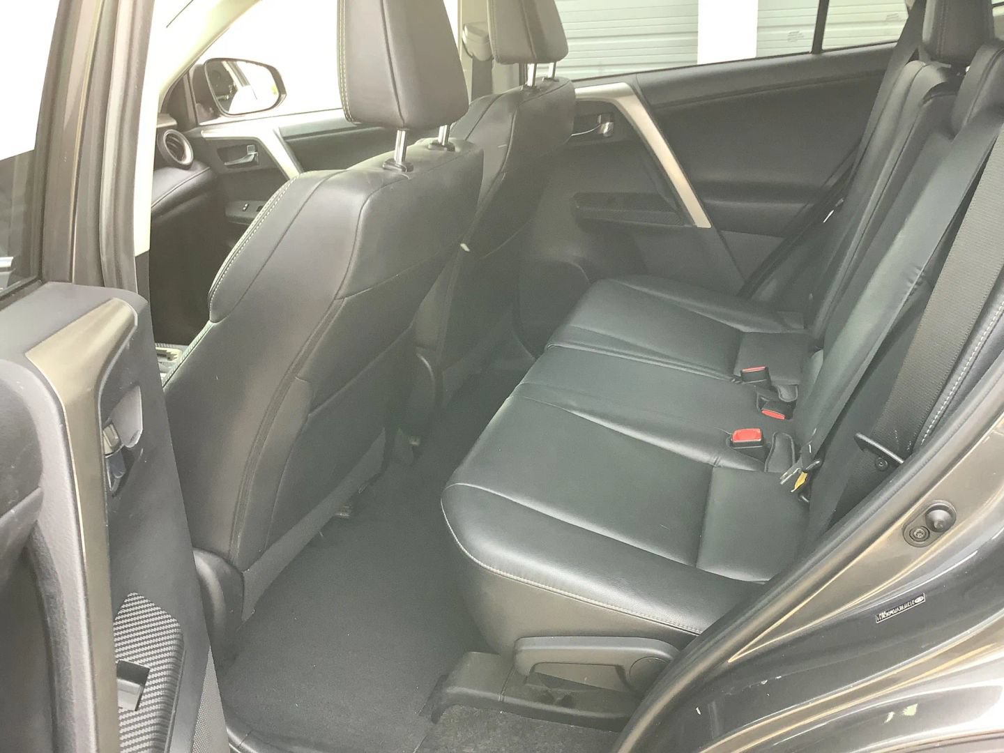 Used 2013 Toyota RAV4 Limited FWD image 19