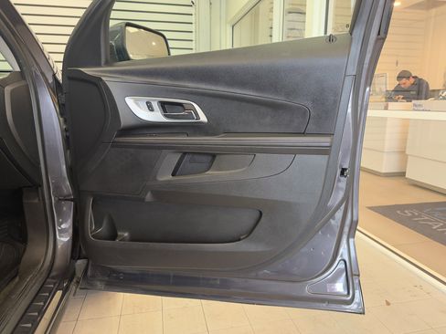 Used 2013 Chevrolet Equinox LT w/ Driver Convenience Package image 24