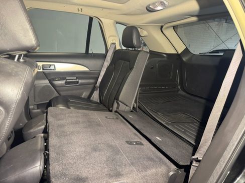 Used 2013 Lincoln MKX AWD image 25
