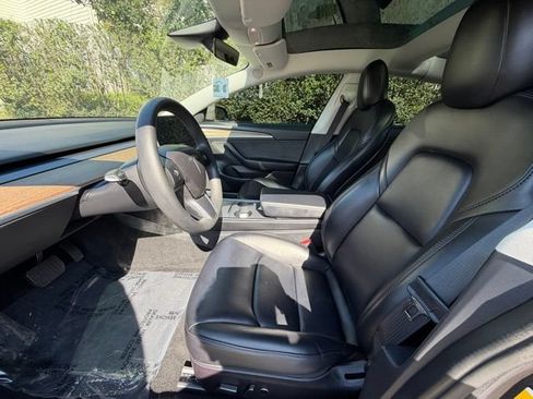 Used 2022 Tesla Model 3 Long Range AWD/4WD image 14