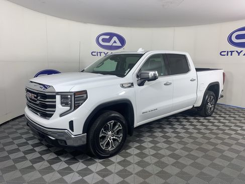 Used 2025 GMC Sierra 1500 SLT RWD image 6