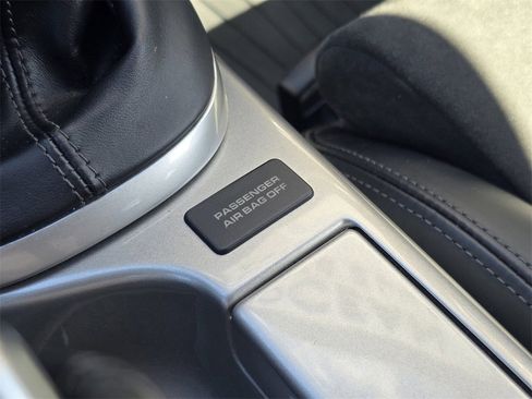 Used 2012 Porsche Cayman R image 15