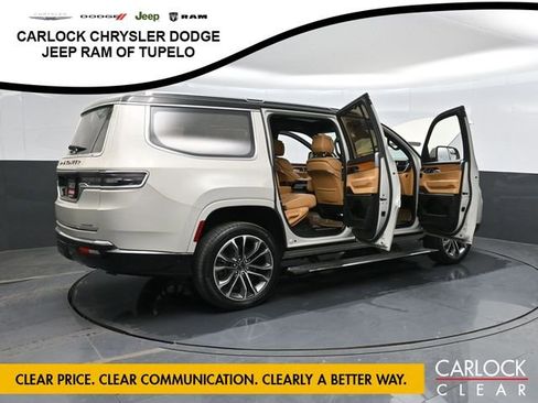 Used 2022 Jeep Grand Wagoneer Series III image 42