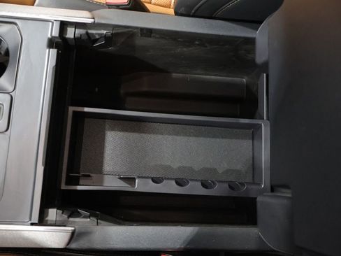 Used 2022 Ford F150 Platinum w/ Equipment Group 701A High image 36