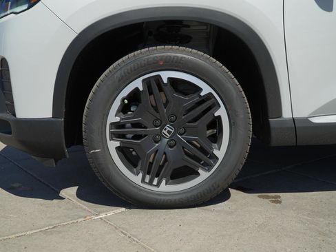 New 2026 Honda Pilot image 11