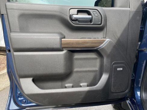 Used 2020 Chevrolet Silverado 1500 RST image 15