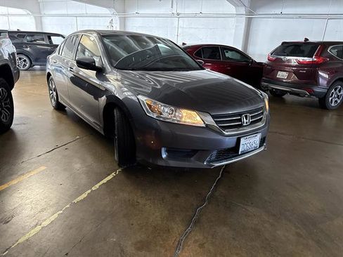 Used 2014 Honda Accord LX image 5