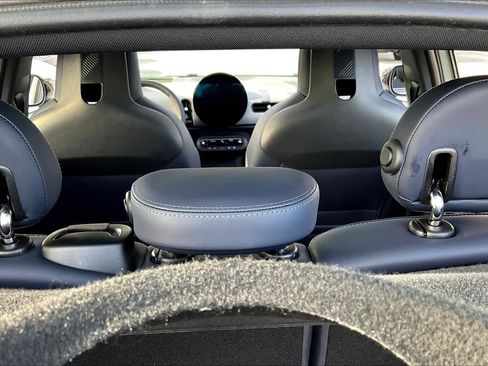 Used 2025 MINI Cooper S image 37