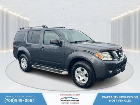 Used 2011 Nissan Pathfinder S w/ Protection Pkg AWD/4WD image 3