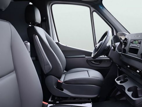 New 2026 Mercedes-Benz Sprinter 144 Cargo image 10