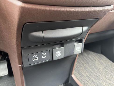 New 2026 Honda Odyssey Touring image 31