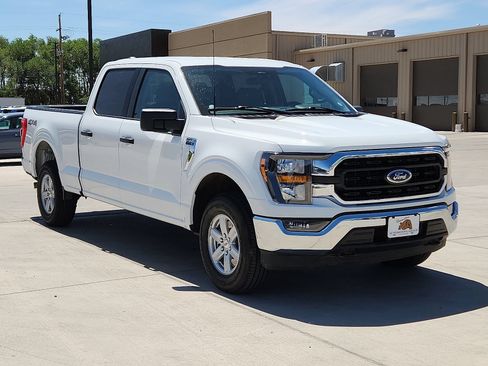 Used 2023 Ford F150 XLT w/ Trailer Tow Package AWD/4WD image 6