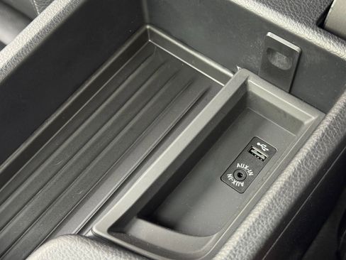 Used 2017 BMW 330e image 30