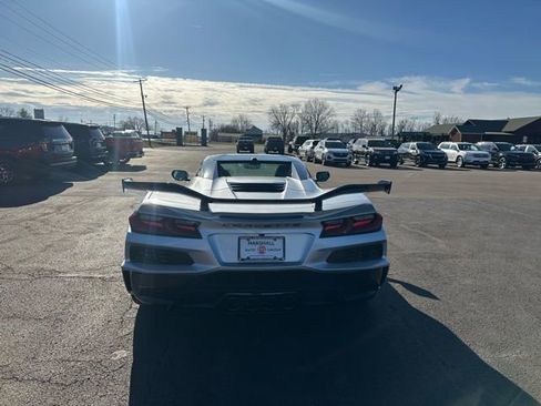 New 2026 Chevrolet Corvette Z06 w/ Z07 Performance Package RWD image 8