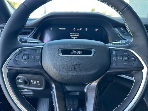 New 2026 Jeep Grand Cherokee Laredo image 28