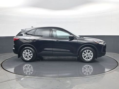 Used 2026 Ford Escape Active AWD/4WD image 4