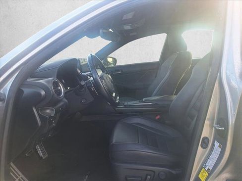 Used 2022 Lexus IS 350 F Sport image 10