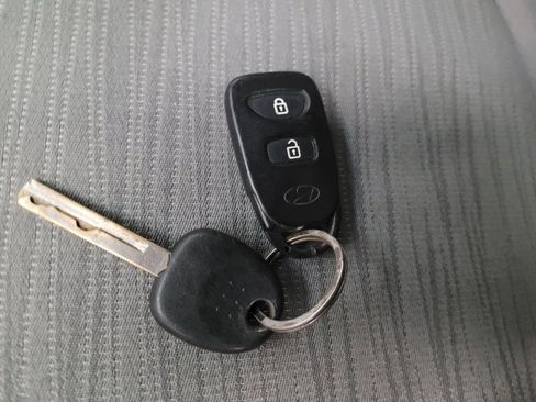 Used 2017 Hyundai Accent SE image 32