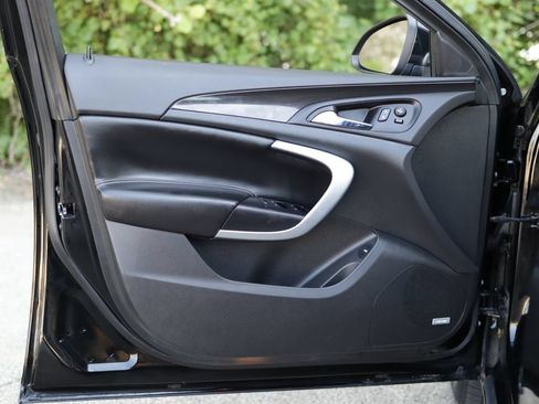 Used 2016 Buick Regal Premium FWD image 22