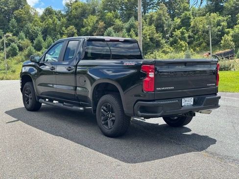 Used 2020 Chevrolet Silverado 1500 Custom Trail Boss w/ Custom Convenience Package image 9