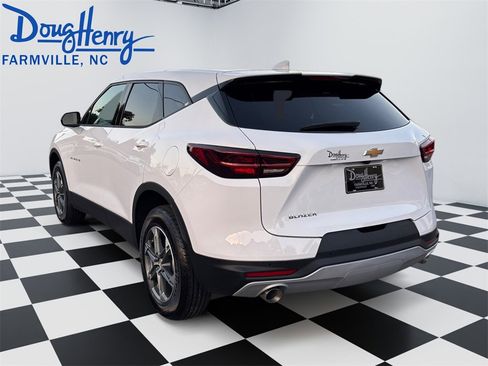 New 2025 Chevrolet Blazer LT w/ Driver Confidence Package image 3