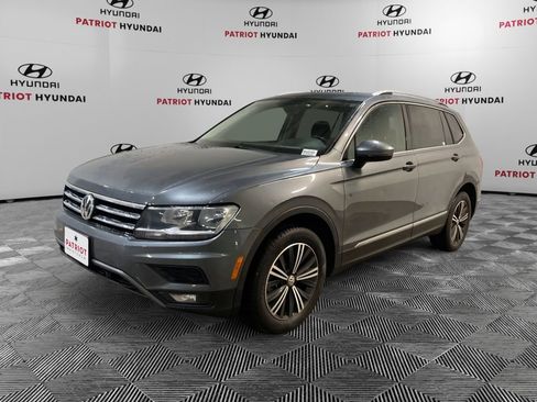 Used 2019 Volkswagen Tiguan SEL image 9