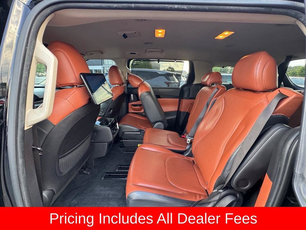 Used 2022 Kia Carnival SX FWD image 12