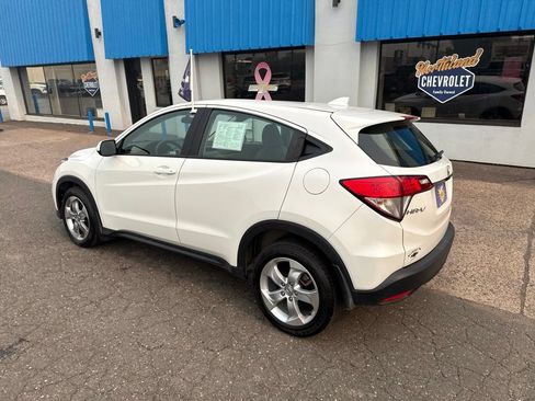 Used 2022 Honda HR-V LX image 13