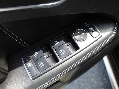 Used 2015 Mercedes-Benz E 63 AMG S-Model image 12