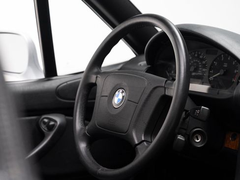 Used 1997 BMW Z3 1.9 RWD image 36