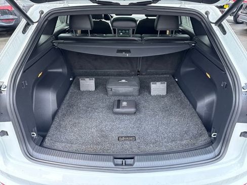 Used 2022 Volkswagen Atlas Cross Sport SEL R-Line image 16