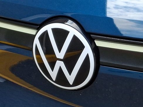 Used 2023 Volkswagen ID.4 Pro RWD image 29