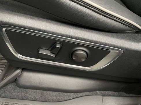 New 2026 RAM 1500 Laramie w/ Night Edition image 19