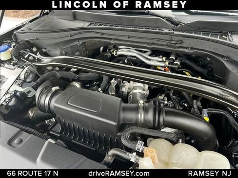 Used 2023 Lincoln Aviator AWD w/ Premium Package image 27