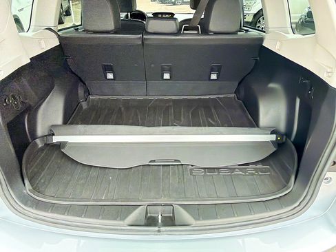 Used 2017 Subaru Forester 2.5i Touring image 12