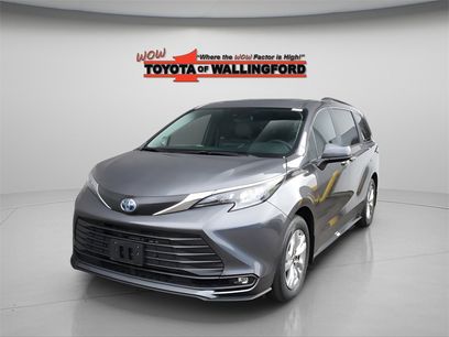 Used 2025 Toyota Sienna XLE w/ XLE Plus Package