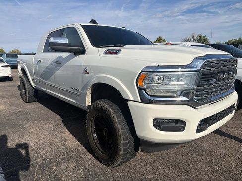 Used 2020 RAM 2500 Limited AWD/4WD image 2
