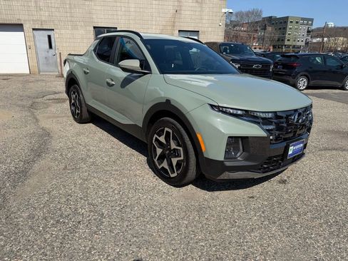 Certified 2024 Hyundai Santa Cruz Limited AWD/4WD image 8