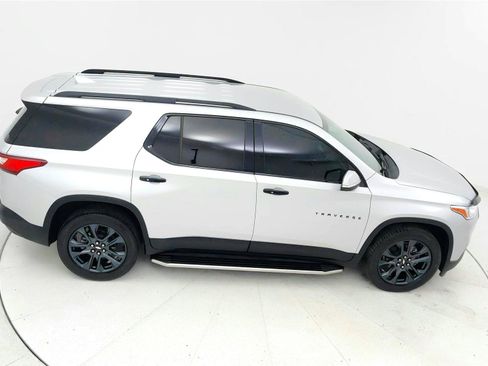 Used 2021 Chevrolet Traverse RS FWD image 18