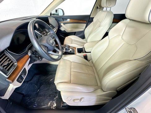 Used 2022 Audi Q5 e Premium Plus w/ Premium Plus Package image 19