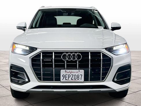 Used 2023 Audi Q5 2.0T Premium w/ Convenience Package image 3