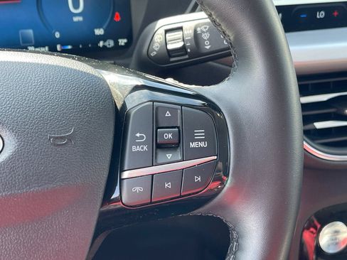 Used 2024 Ford Escape Platinum AWD/4WD image 28