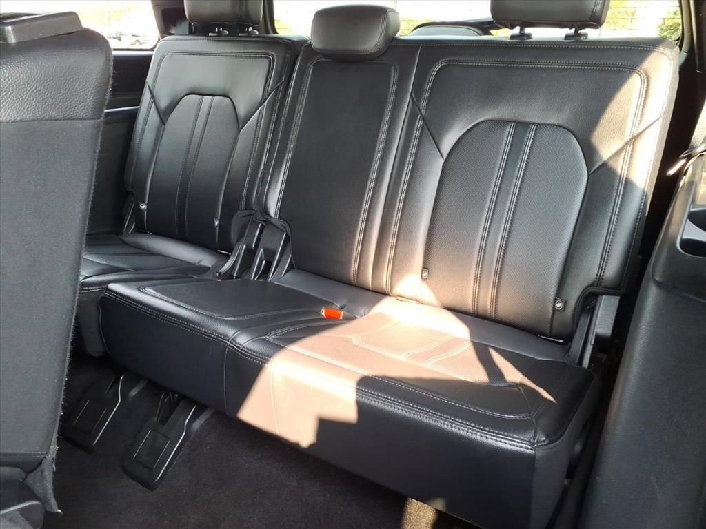 Used 2021 Ford Expedition Limited AWD/4WD image 25