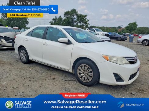 Used 2012 Toyota Camry LE FWD image 5