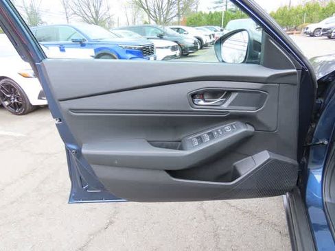 Certified 2025 Honda Accord SE image 14