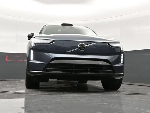 New 2025 Volvo EX90 Ultra AWD/4WD image 28