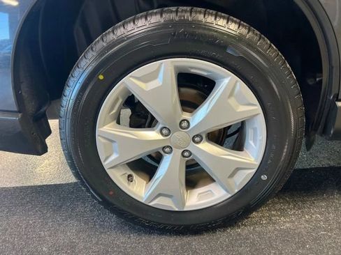 Used 2016 Subaru Forester 2.5i w/ Alloy Wheel Package AWD/4WD image 18