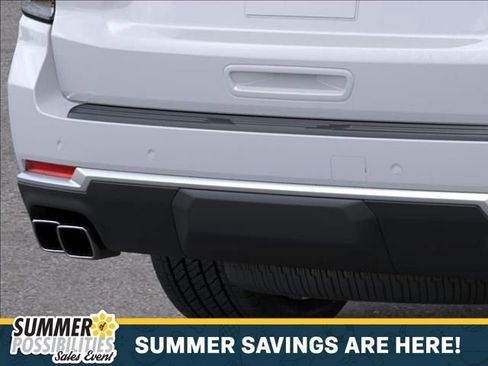 New 2026 Chevrolet Suburban High Country AWD/4WD image 14