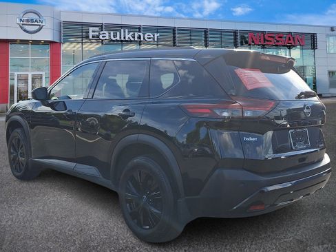 Certified 2023 Nissan Rogue SV w/ SV Premium B Package AWD/4WD image 4